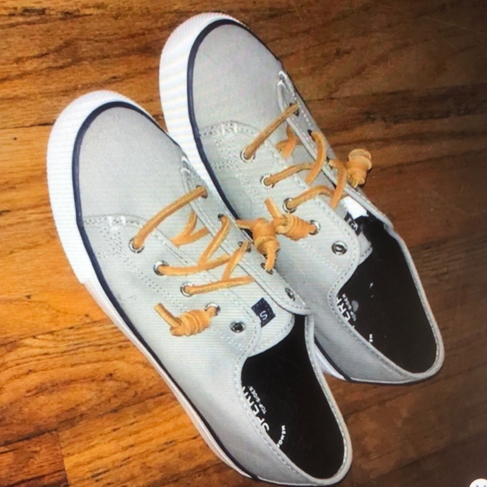 Sperry topsides shoes size 9